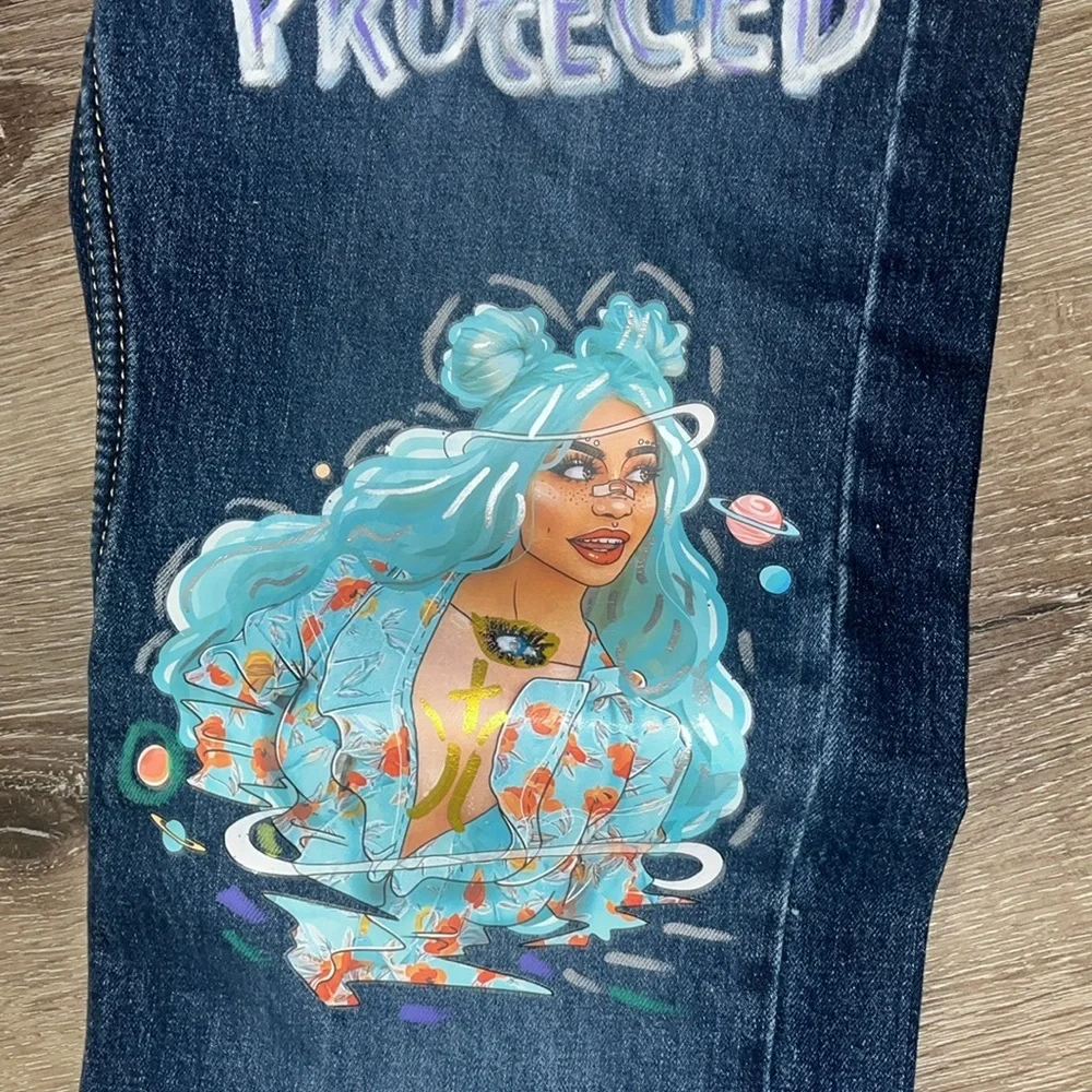 Men’s Levi jeans, W32 L34 dark denim designed by my daughter so the ONLY PAIR
